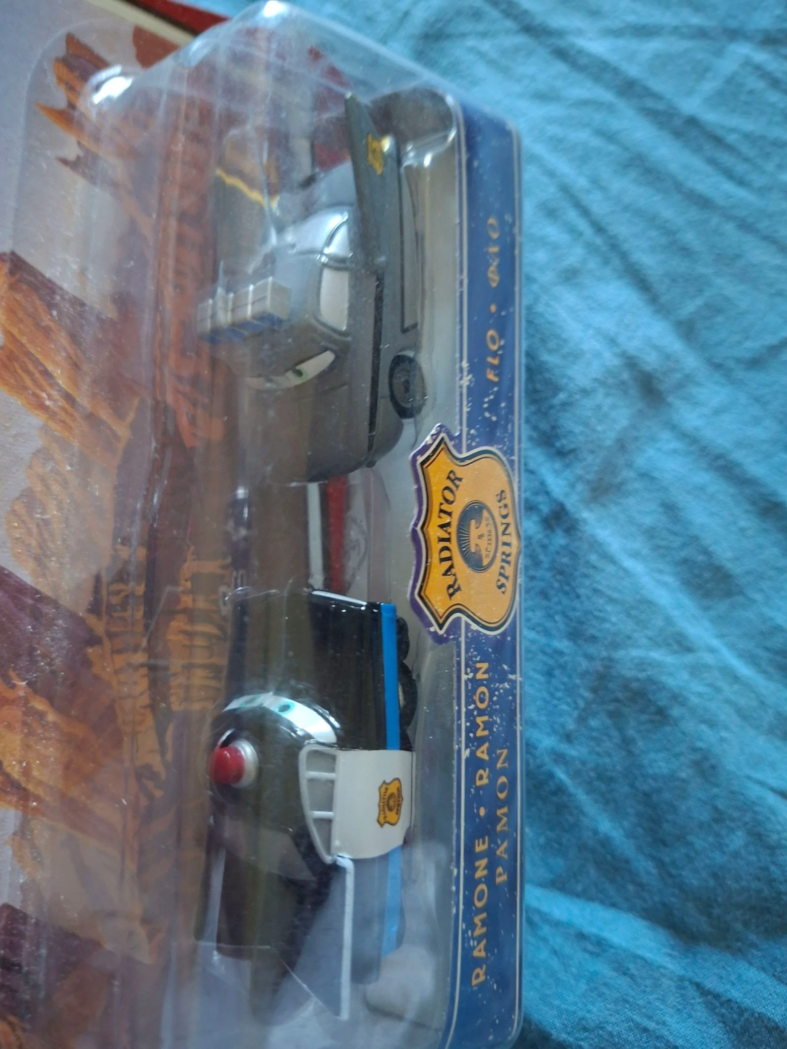 Disney Pixar Carros Mini Aventuras Ramone & Flo 🚗 – photo 2